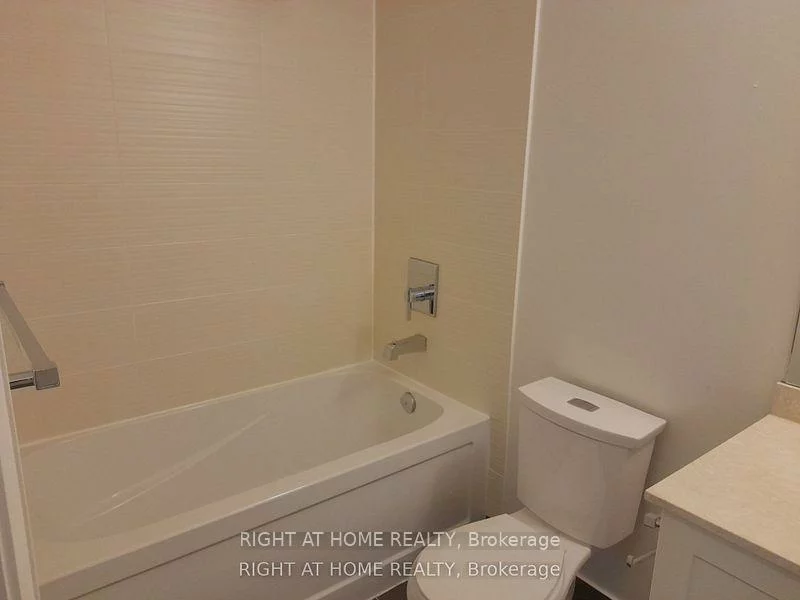 832-7165, Yonge, Grandview, Markham