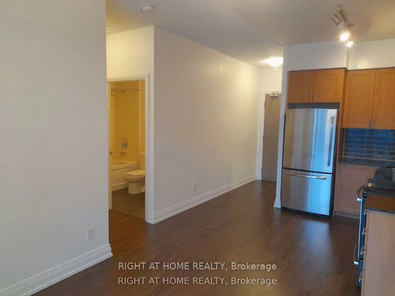 832-7165, Yonge, Grandview, Markham