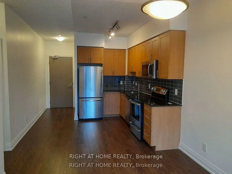 832-7165, Yonge, Grandview, Markham
