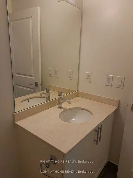 832-7165, Yonge, Grandview, Markham