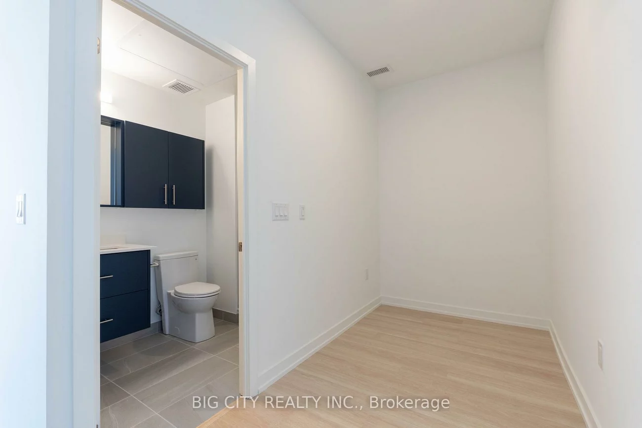 9763, Markham, Greensborough, Markham