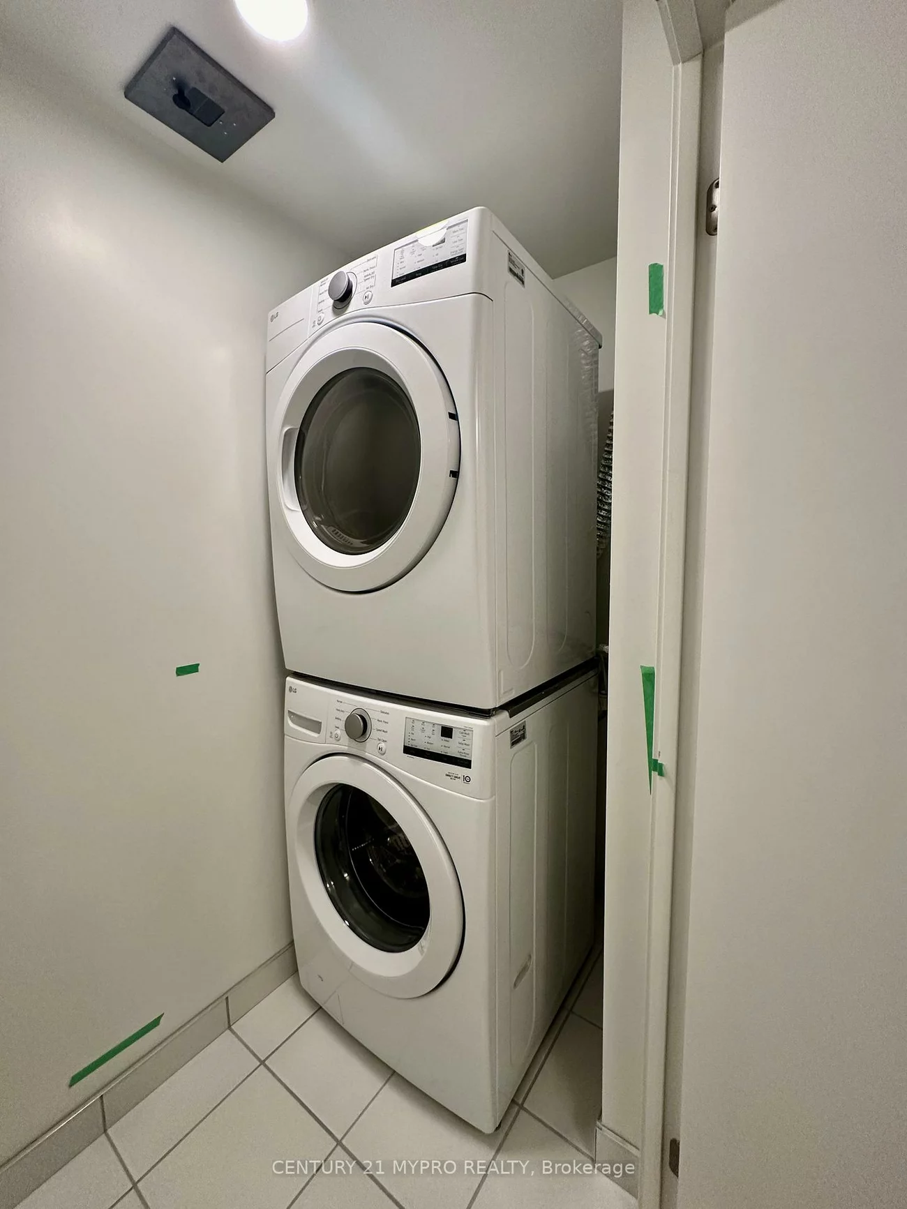 292, Verdale Crossing, Unionville, Markham