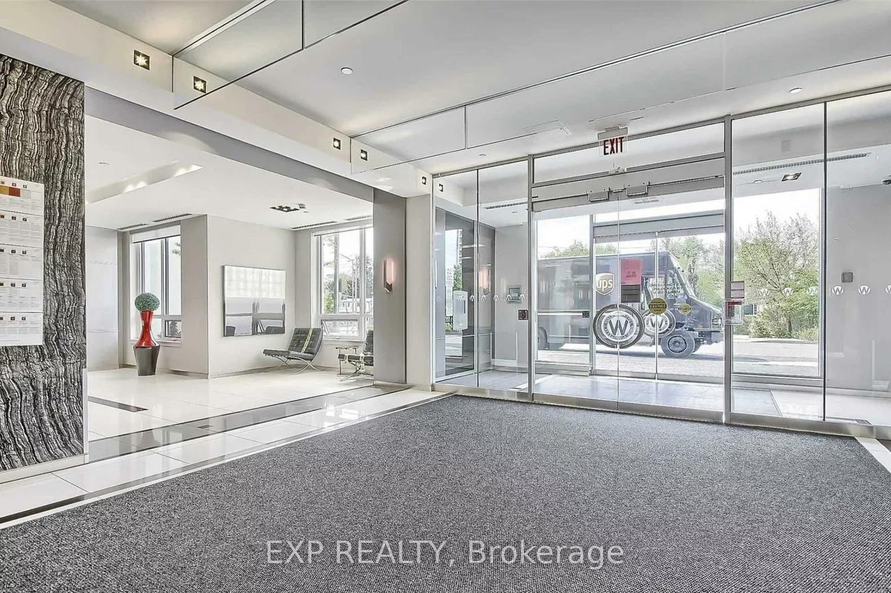 7167, Yonge, Grandview, Markham