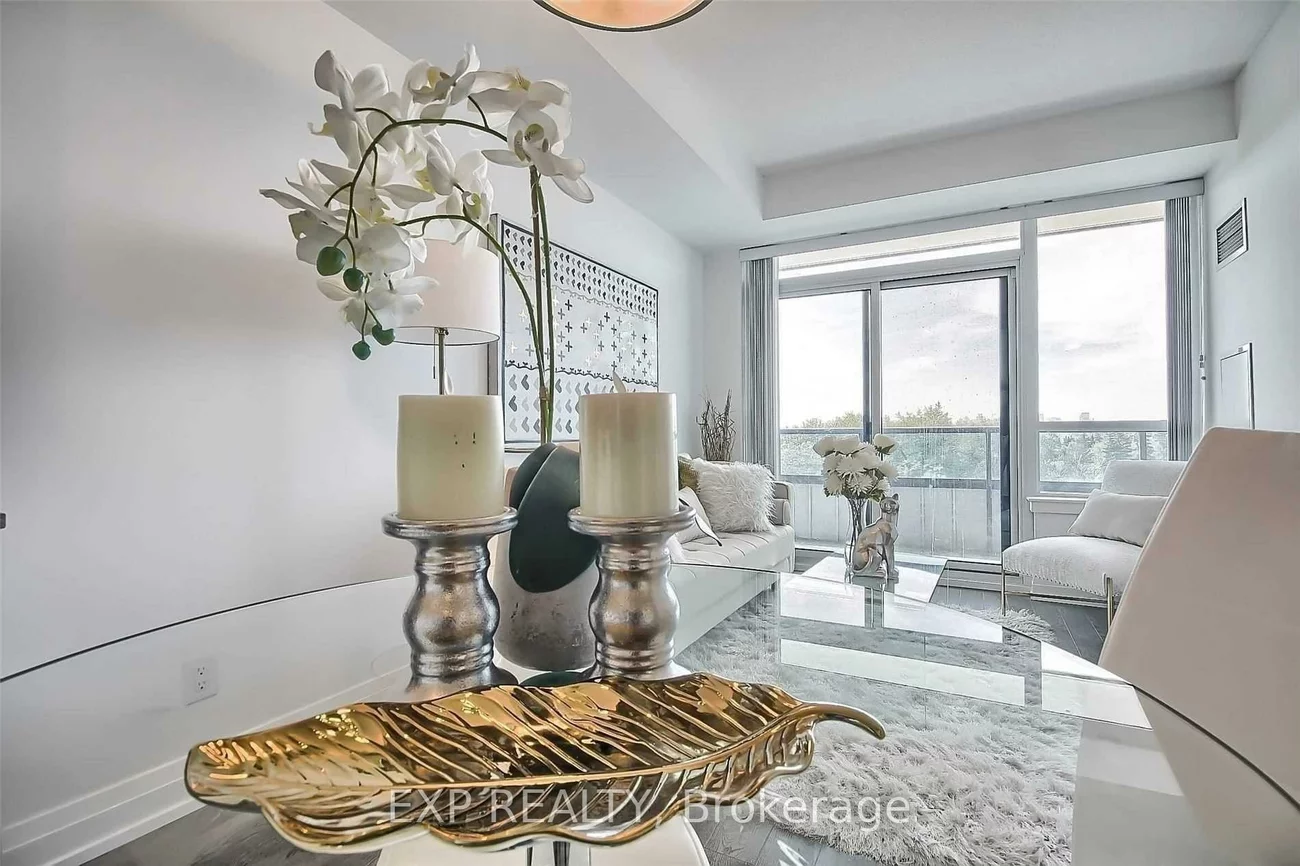 7167, Yonge, Grandview, Markham