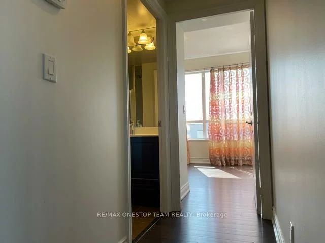 89, South Town Centre, Unionville, Markham