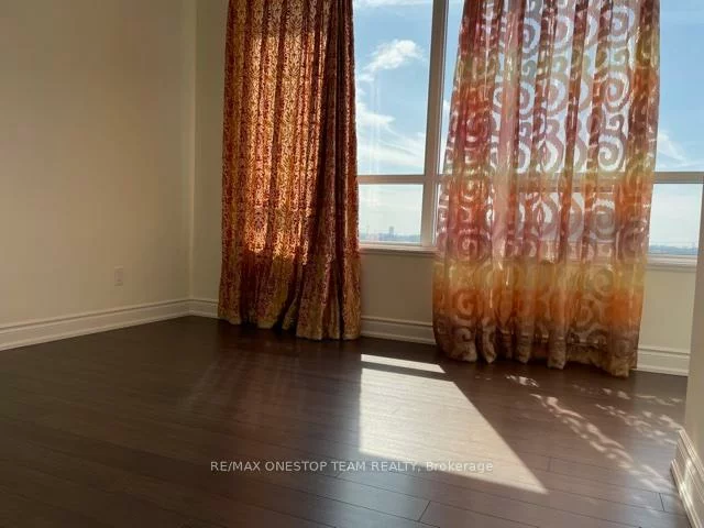 89, South Town Centre, Unionville, Markham