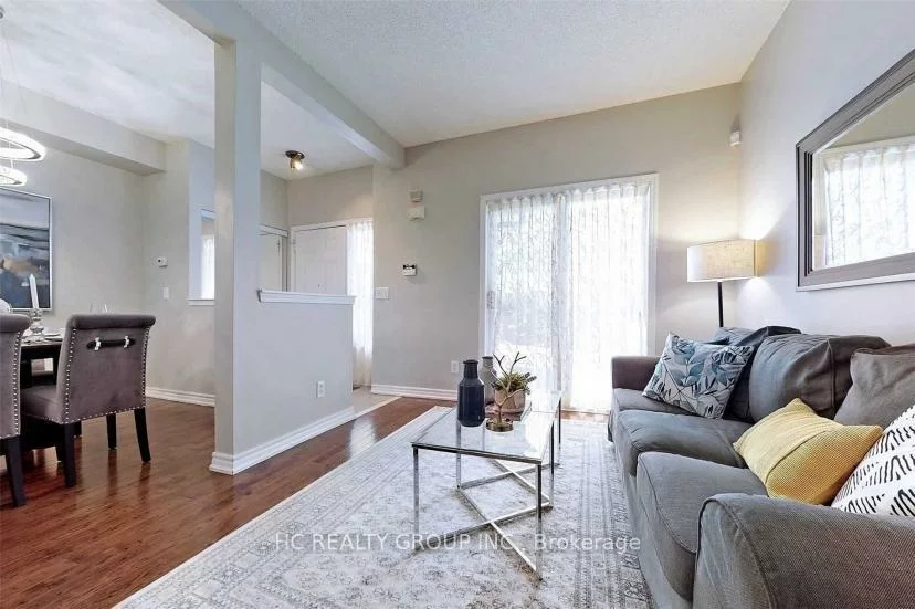 16, Cox, Unionville, Markham