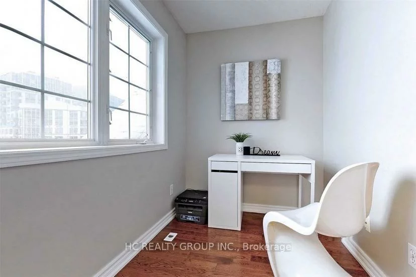16, Cox, Unionville, Markham