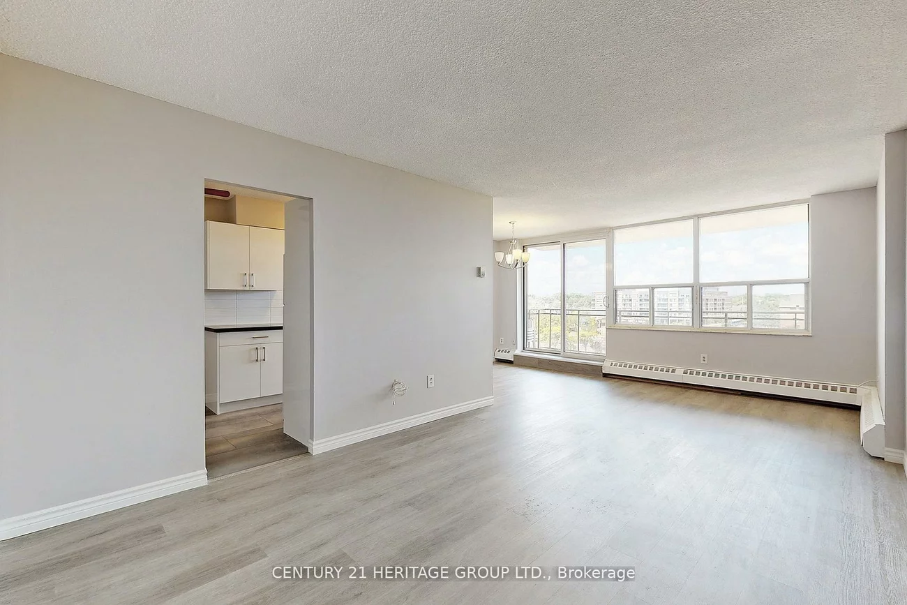 180, Dudley, Thornhill, Markham