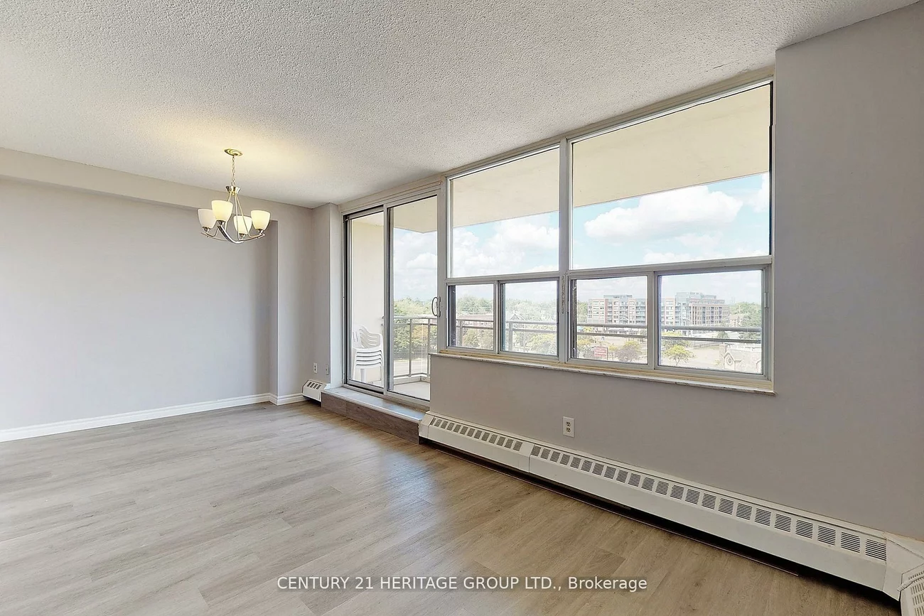 180, Dudley, Thornhill, Markham