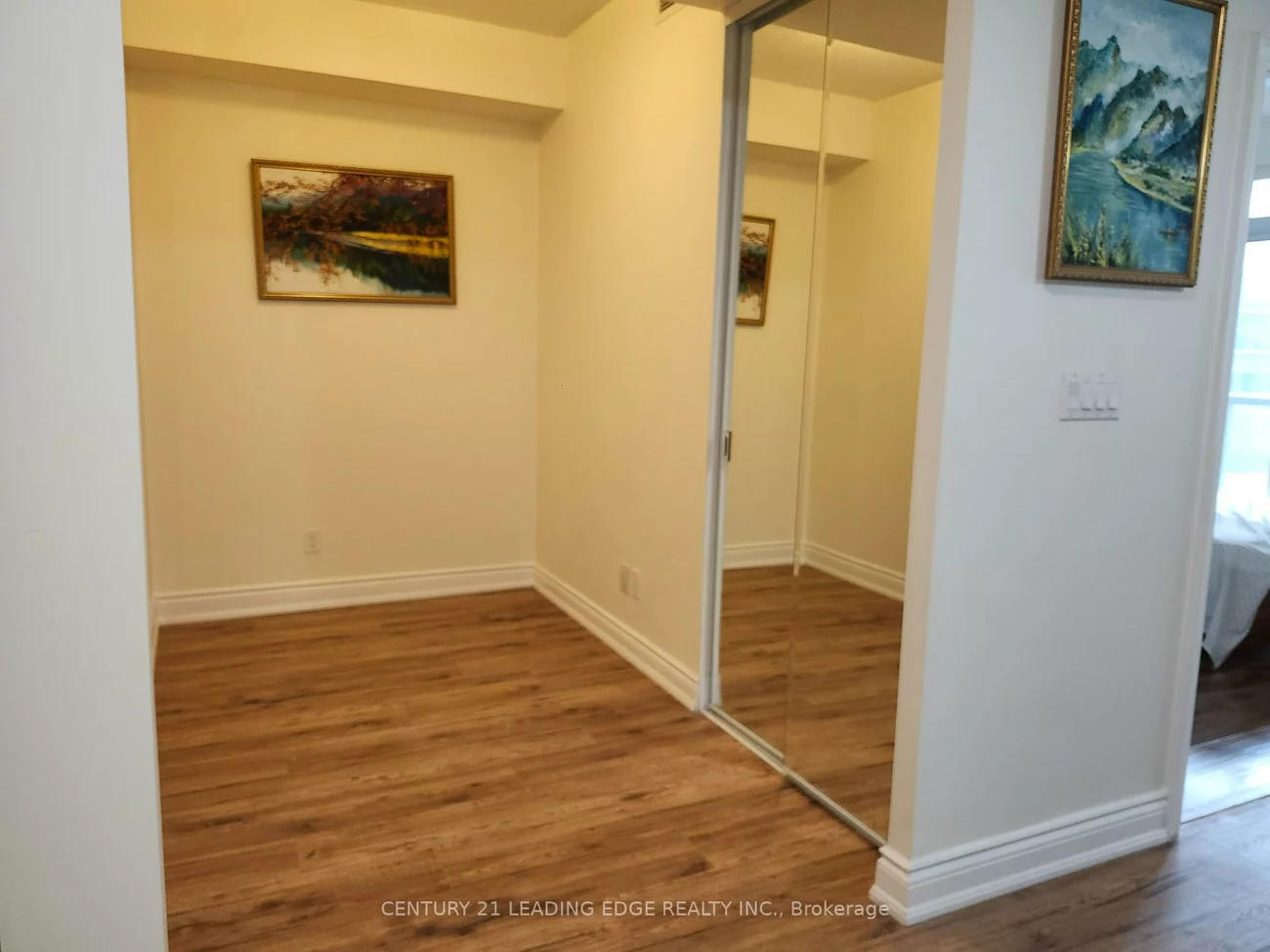60, South Town Centre, Unionville, Markham