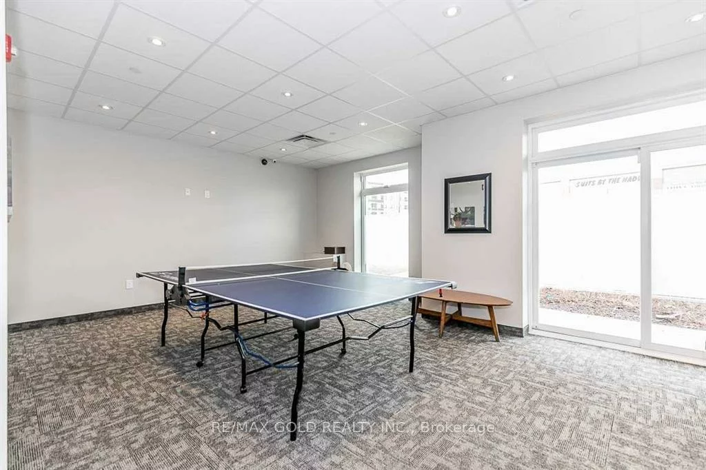 7325, Markham, Cedarwood, Markham