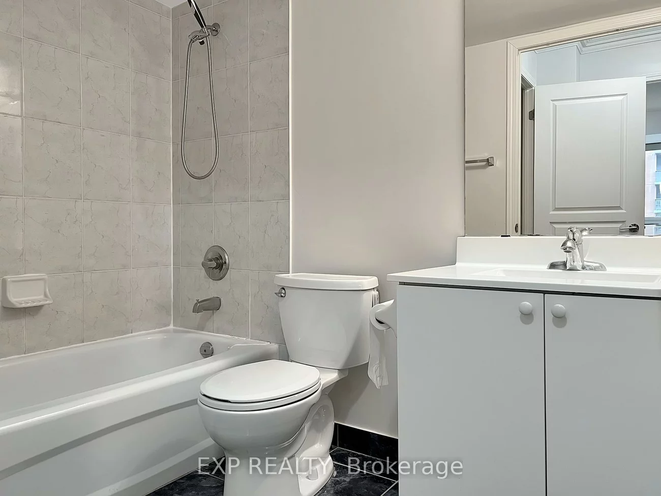 55, South Town Centre, Unionville, Markham