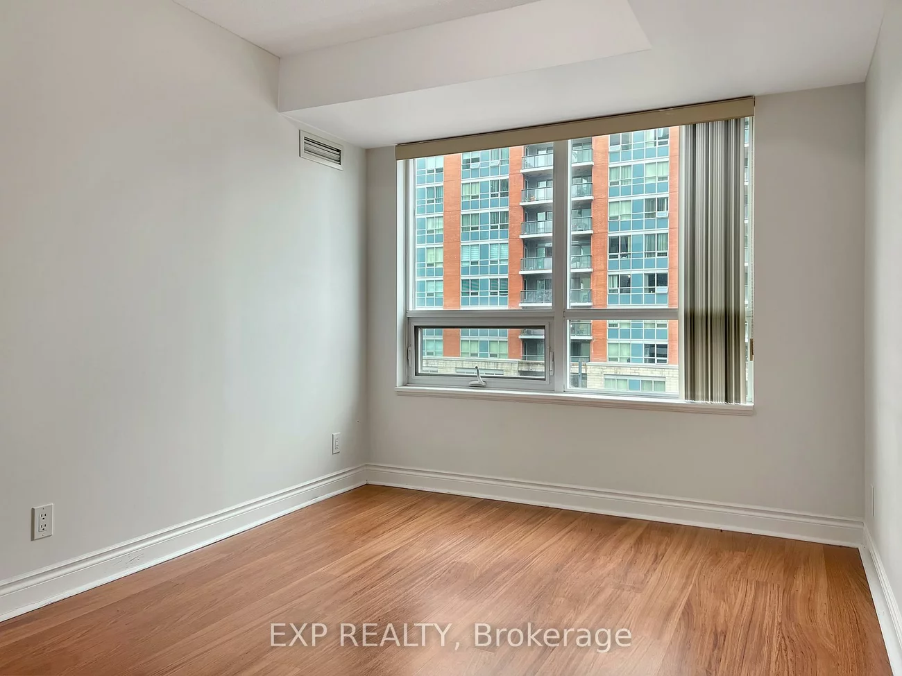 55, South Town Centre, Unionville, Markham