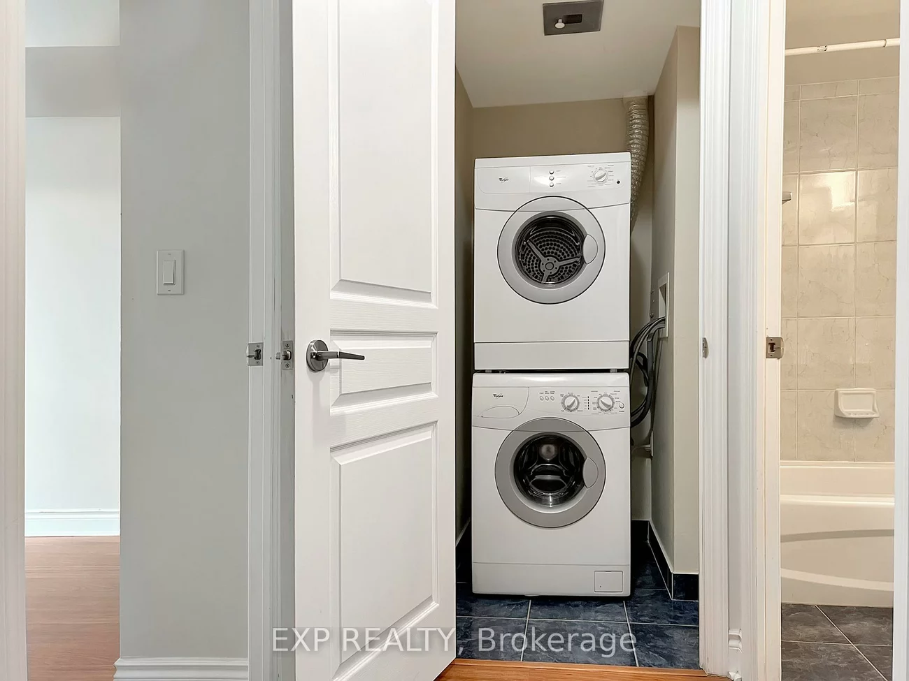 55, South Town Centre, Unionville, Markham