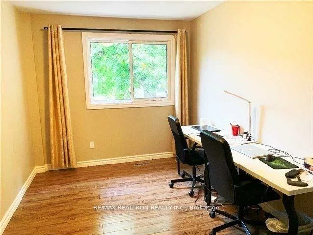 105, Carlton, Unionville, Markham