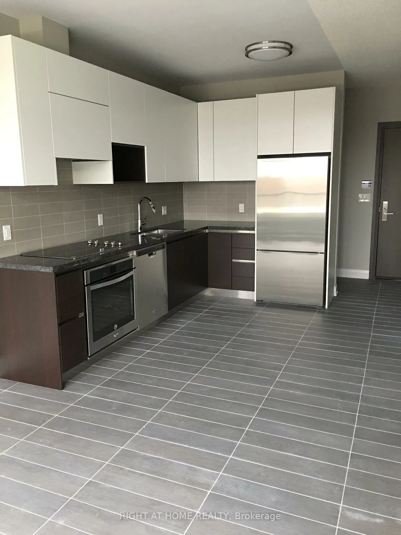 25, Water Walk, Unionville, Markham