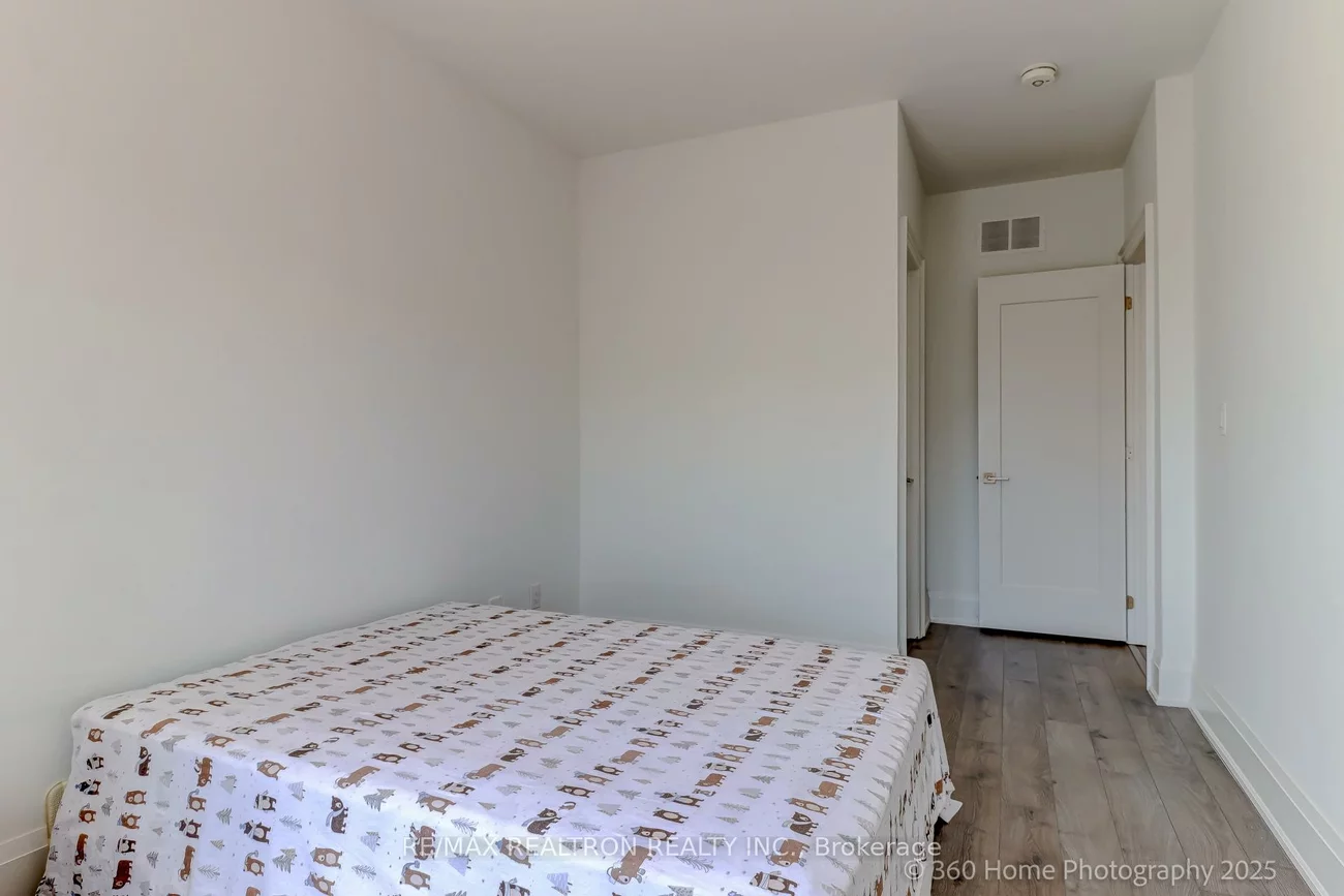 9, Gandhi, Commerce Valley, Markham
