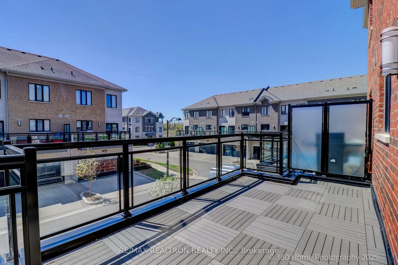 9, Gandhi, Commerce Valley, Markham