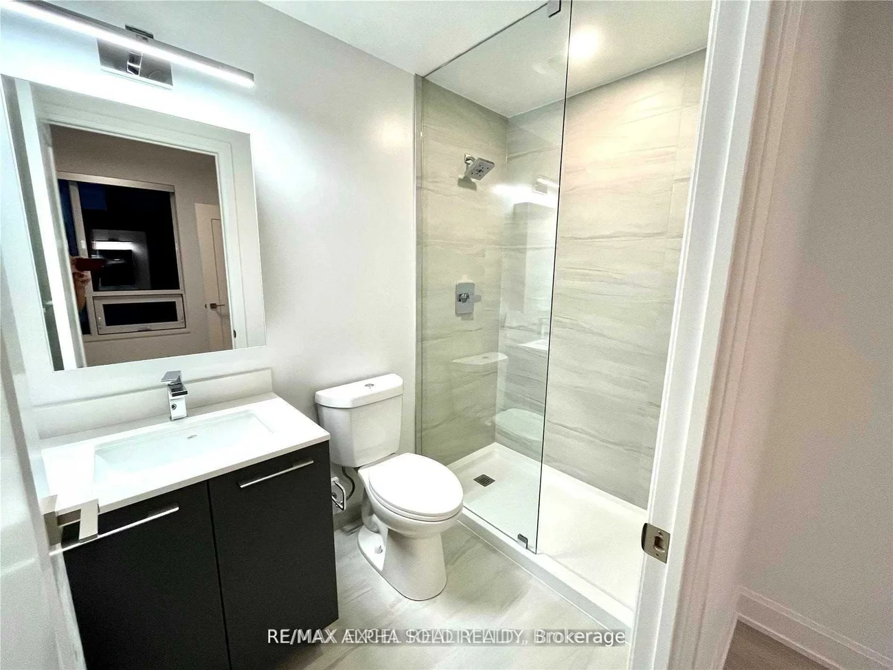 38, Water Walk, Unionville, Markham