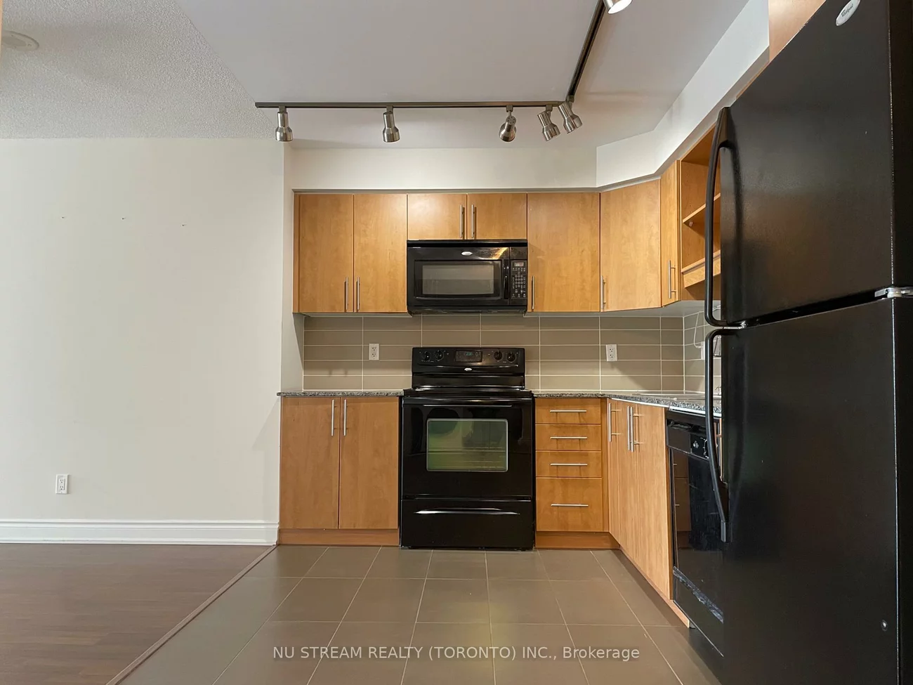 60, South Town Centre, Unionville, Markham