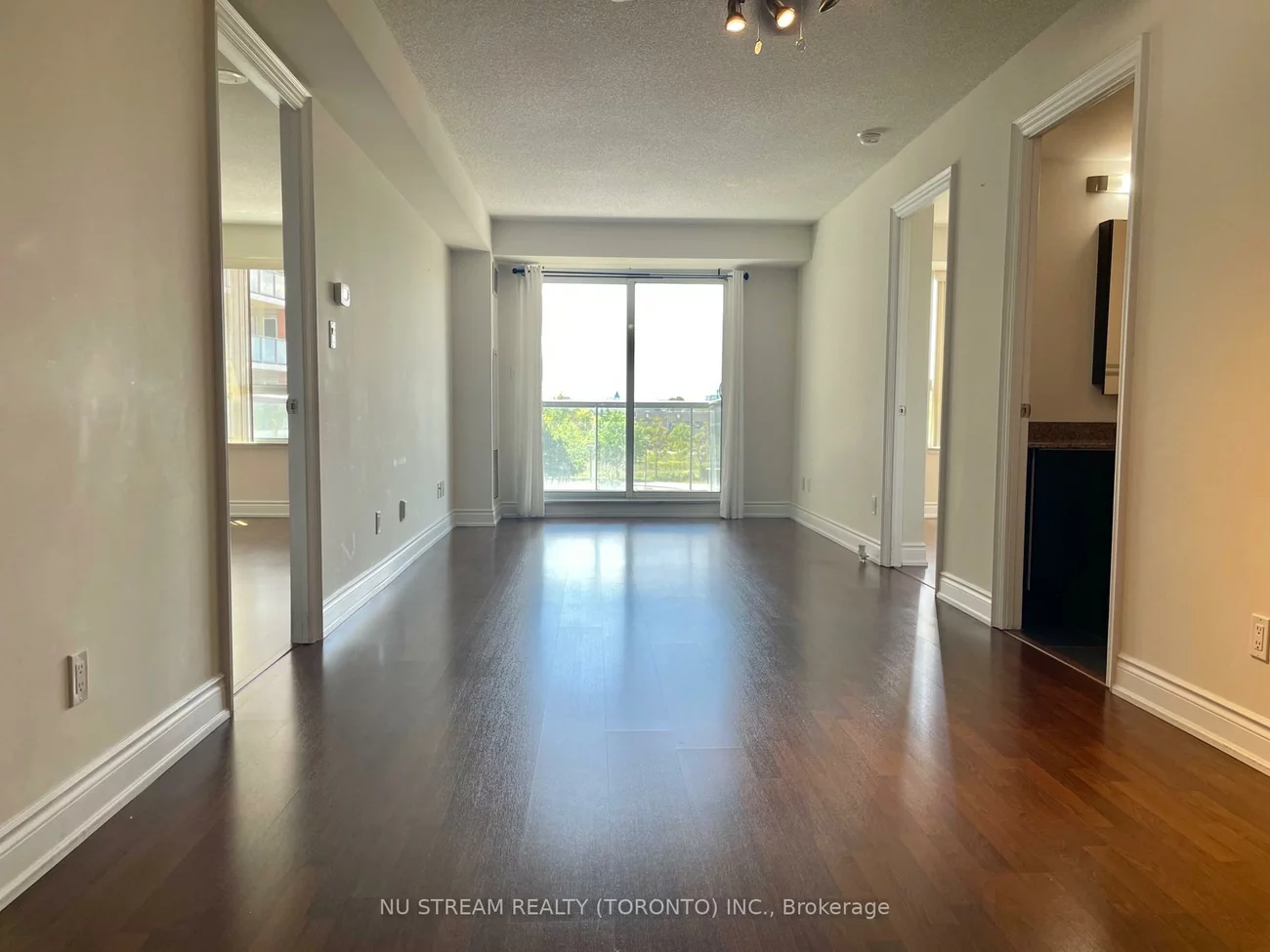 60, South Town Centre, Unionville, Markham