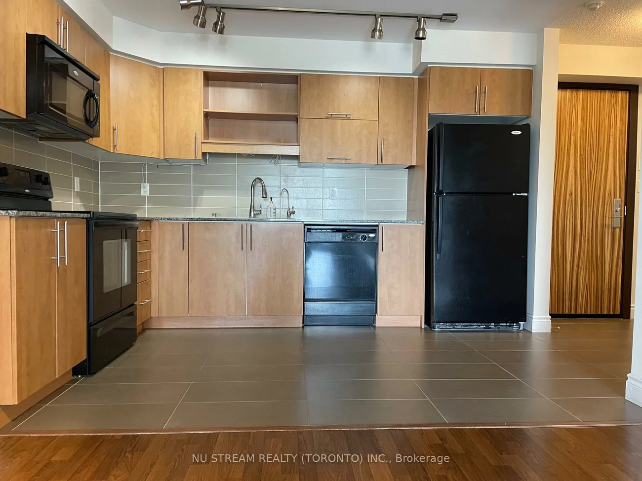 60, South Town Centre, Unionville, Markham