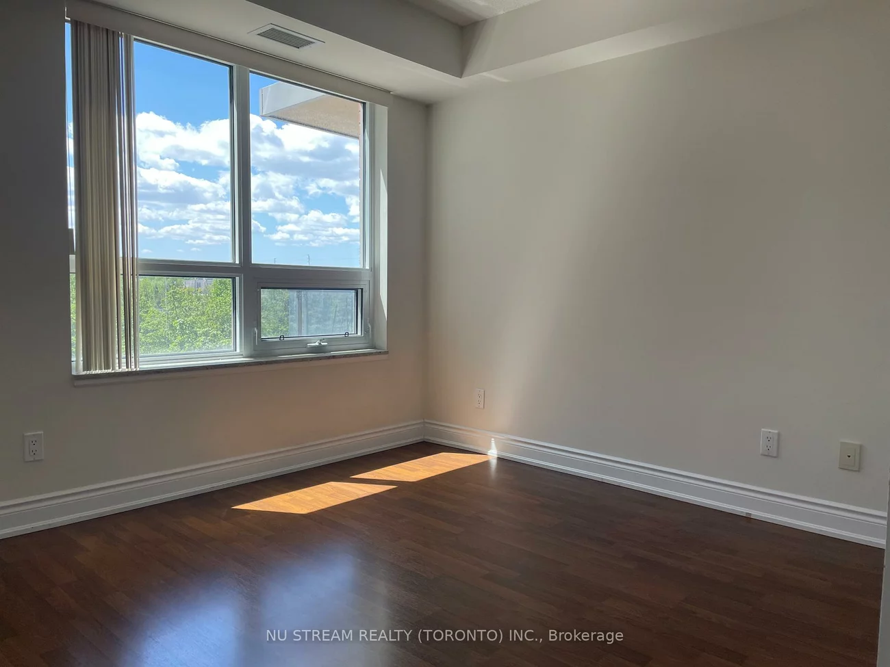 60, South Town Centre, Unionville, Markham