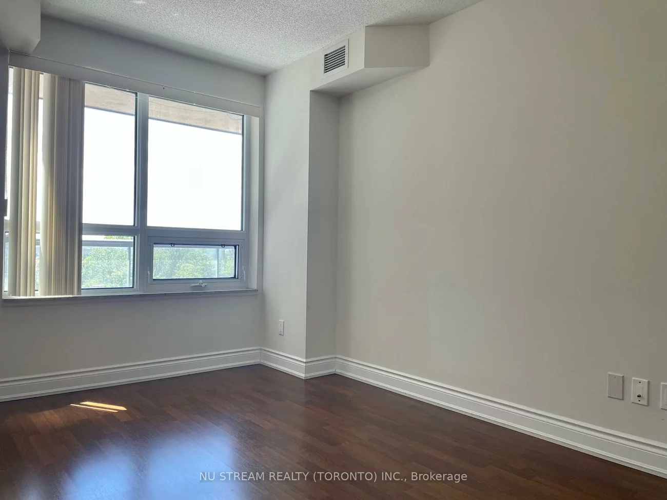 60, South Town Centre, Unionville, Markham