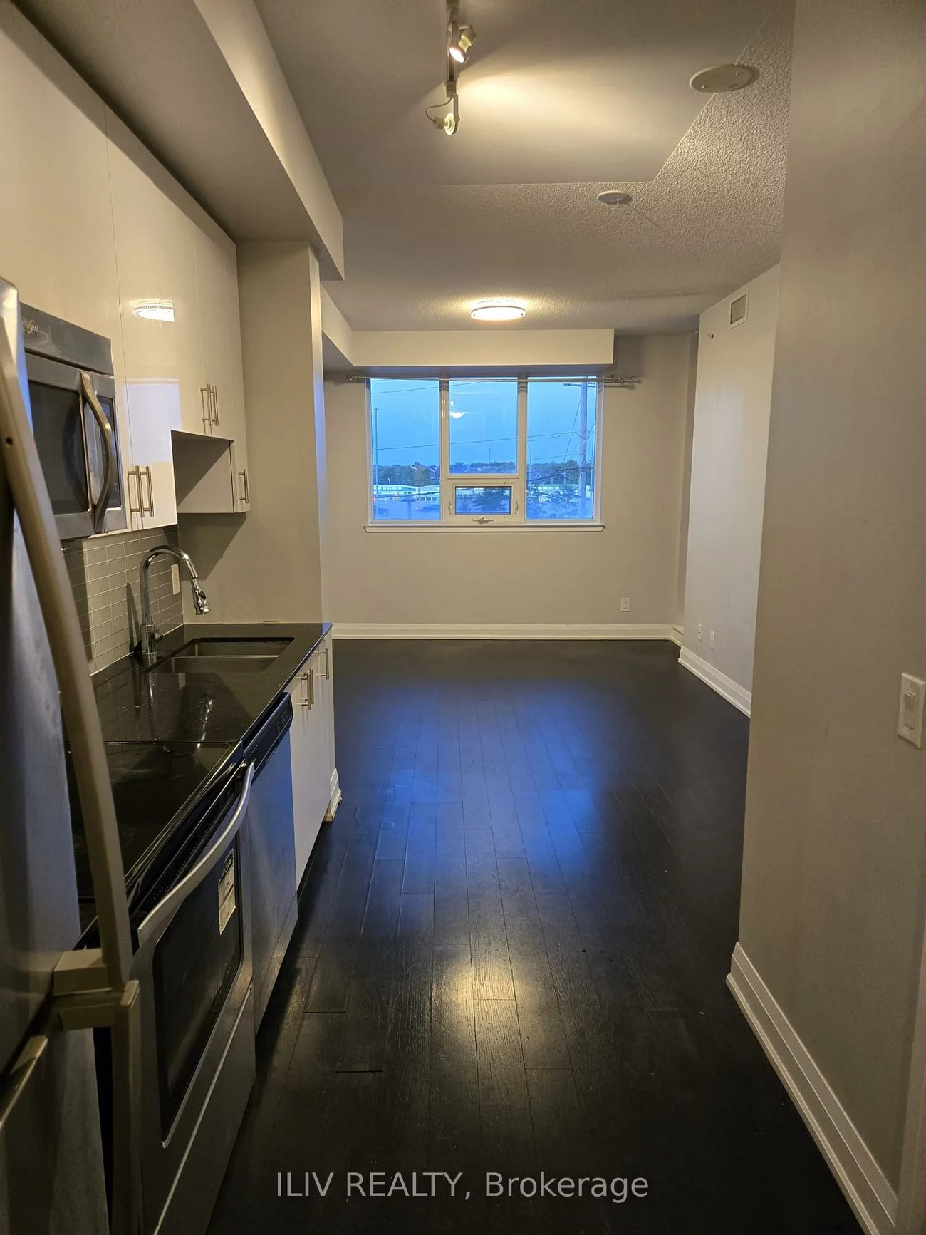 9582, Markham, Wismer, Markham