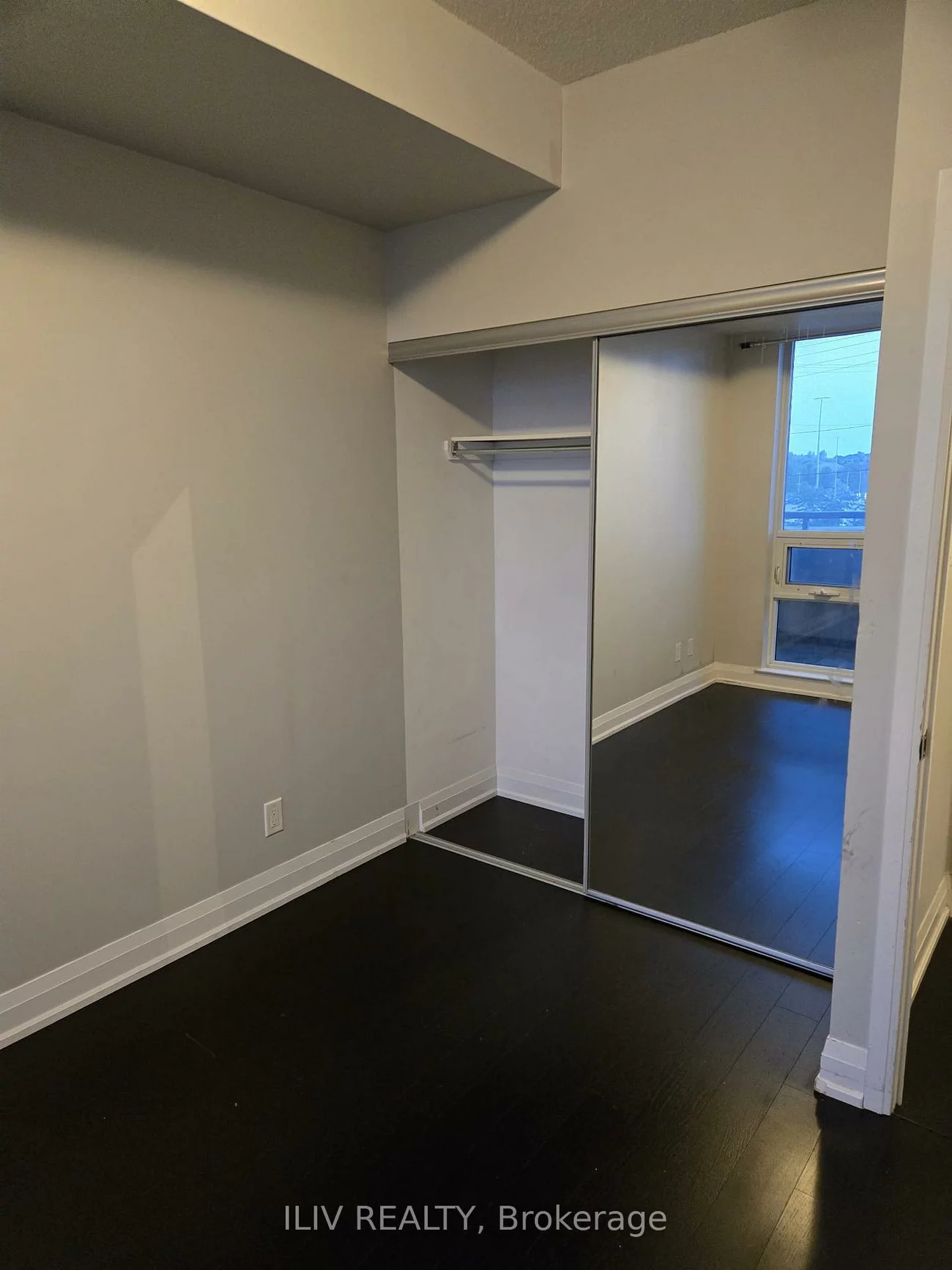 9582, Markham, Wismer, Markham