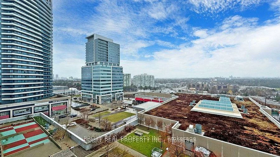 7165, Yonge, Grandview, Markham