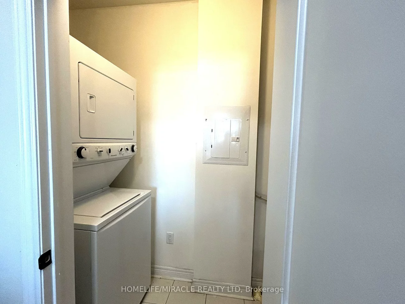 7400, Markham, Middlefield, Markham