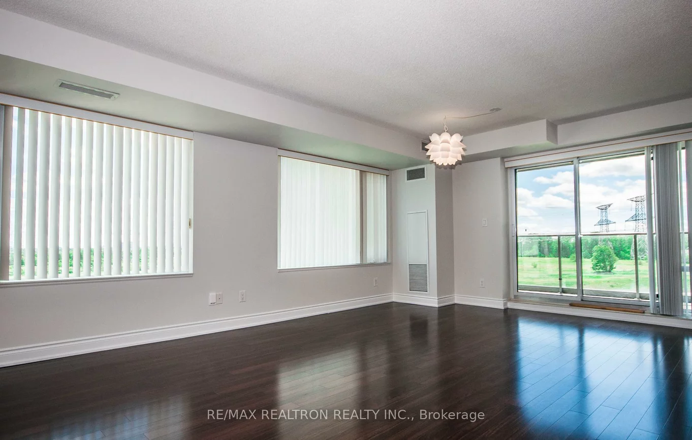253, South Park, Commerce Valley, Markham