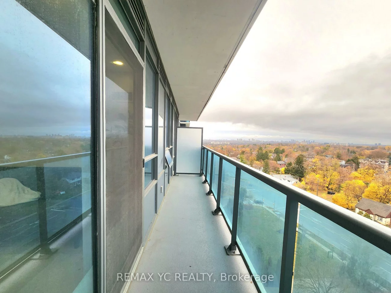 7165, Yonge, Grandview, Markham