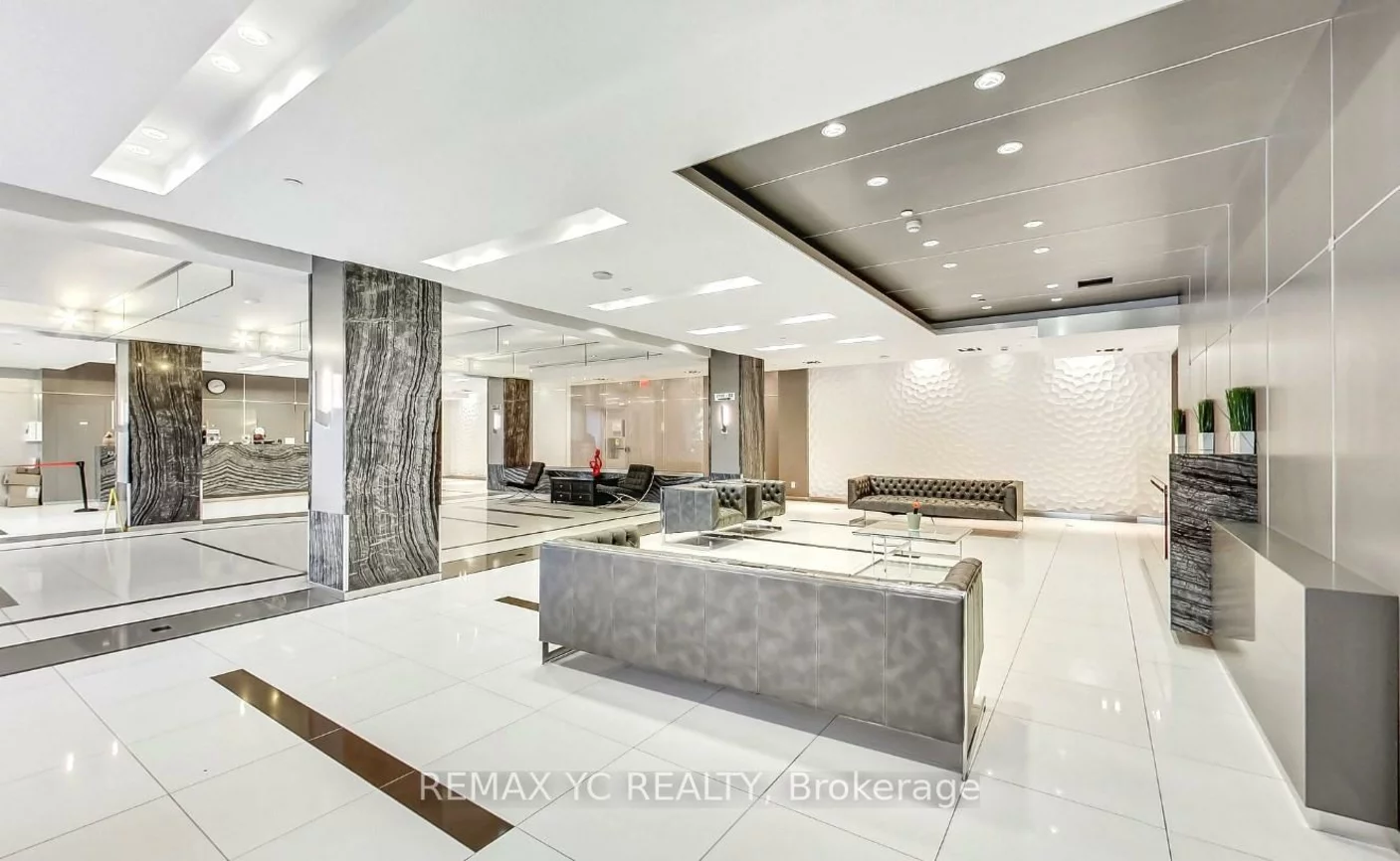 7165, Yonge, Grandview, Markham
