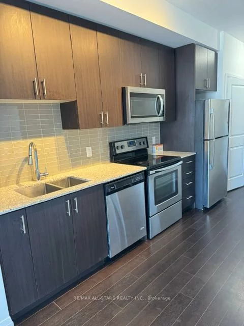 9582, Markham, Wismer, Markham