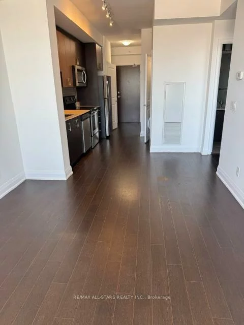9582, Markham, Wismer, Markham