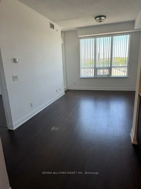 9582, Markham, Wismer, Markham