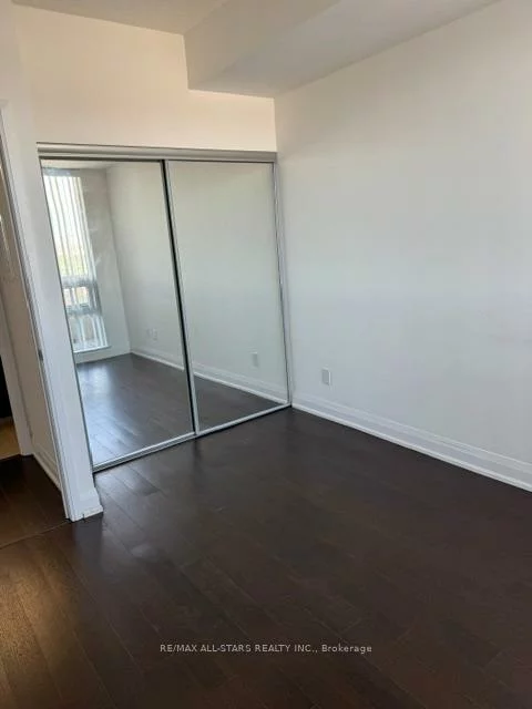 9582, Markham, Wismer, Markham