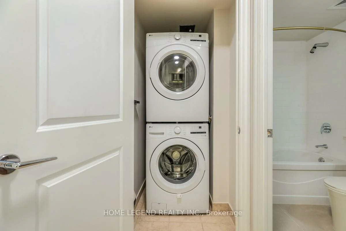 39, Upper Duke, Unionville, Markham