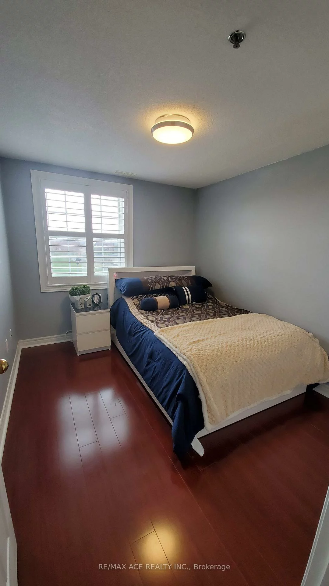7428, Markham, Middlefield, Markham