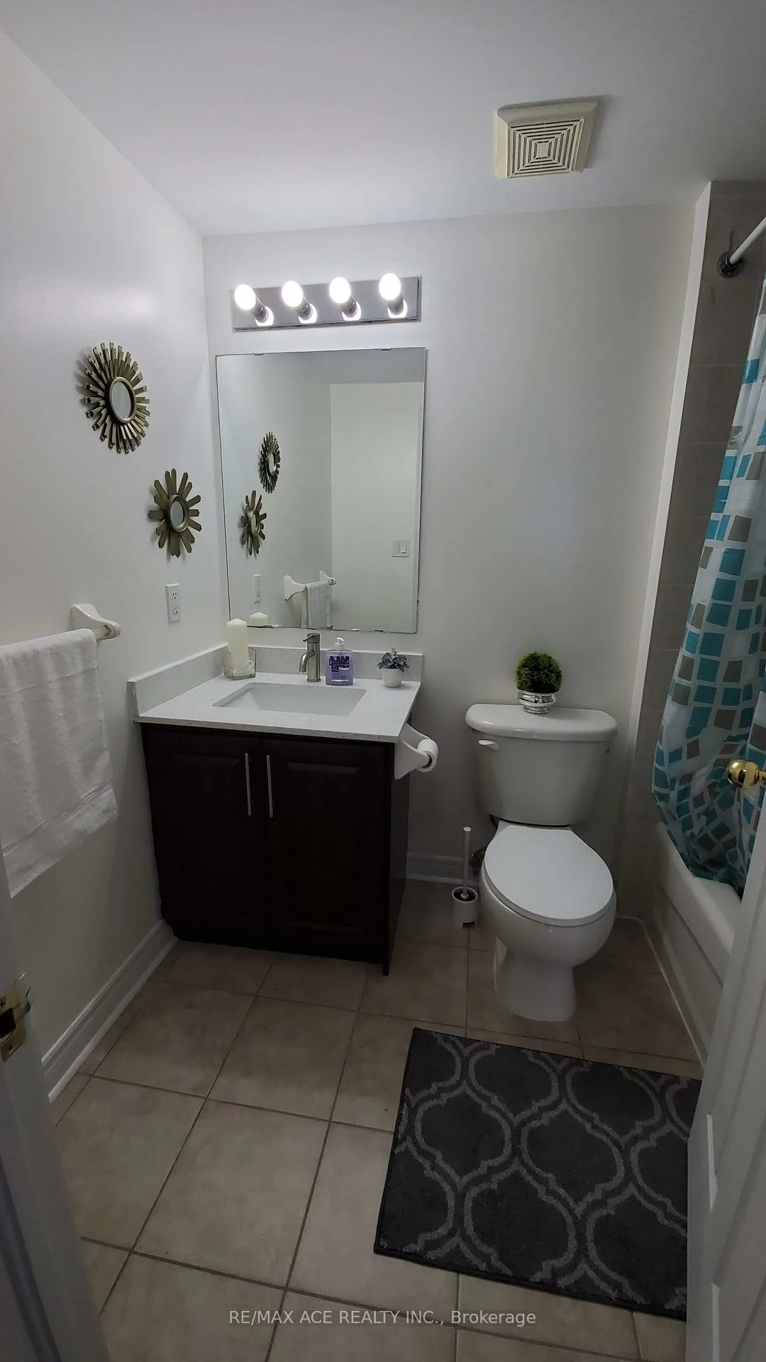 7428, Markham, Middlefield, Markham