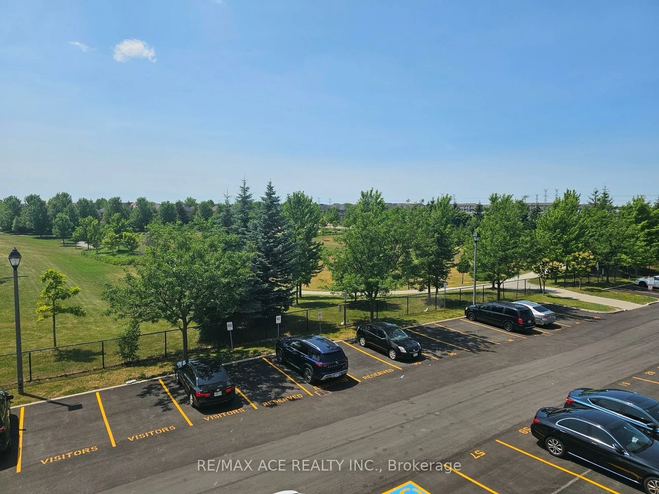 7428, Markham, Middlefield, Markham
