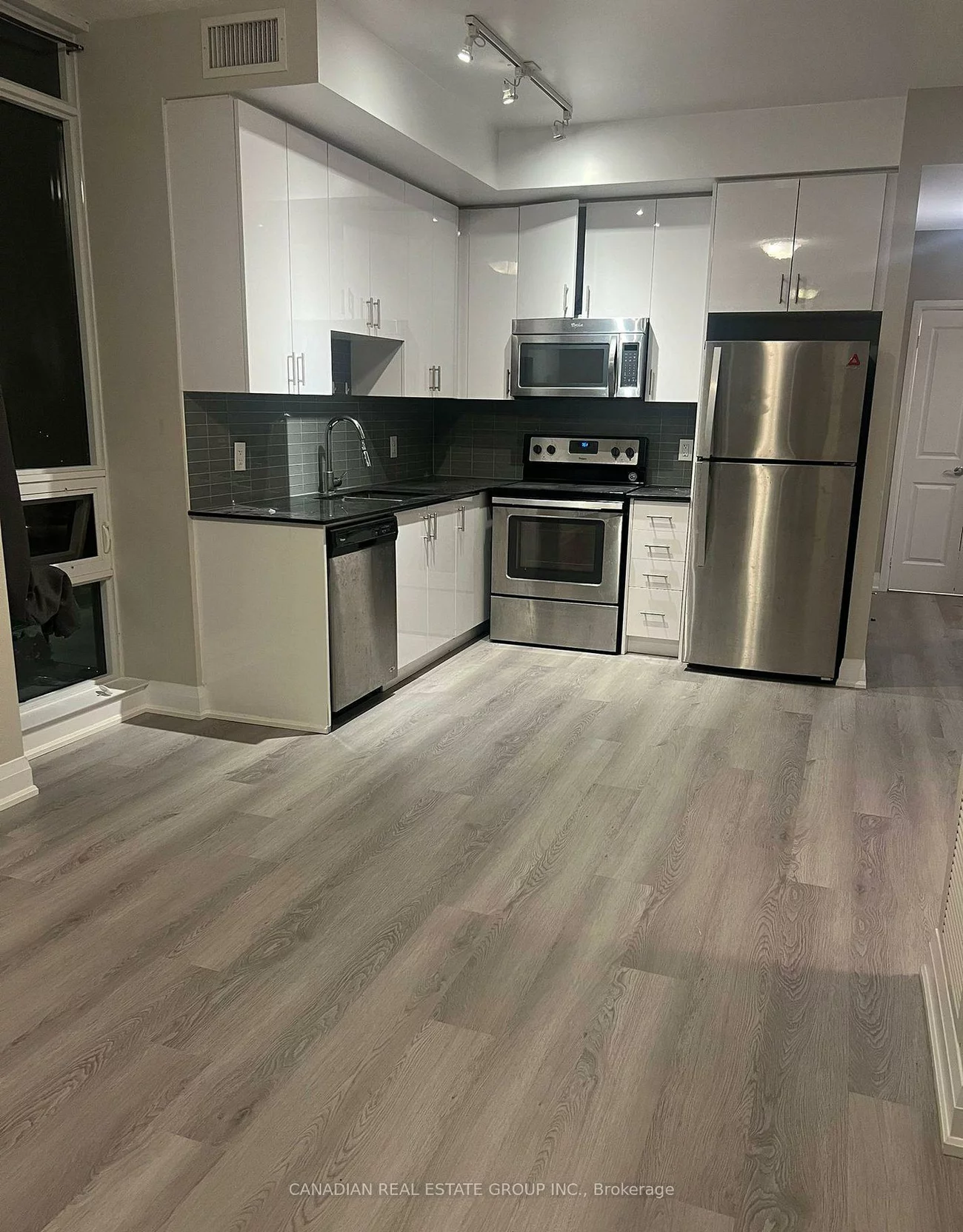 9582, Markham, Wismer, Markham