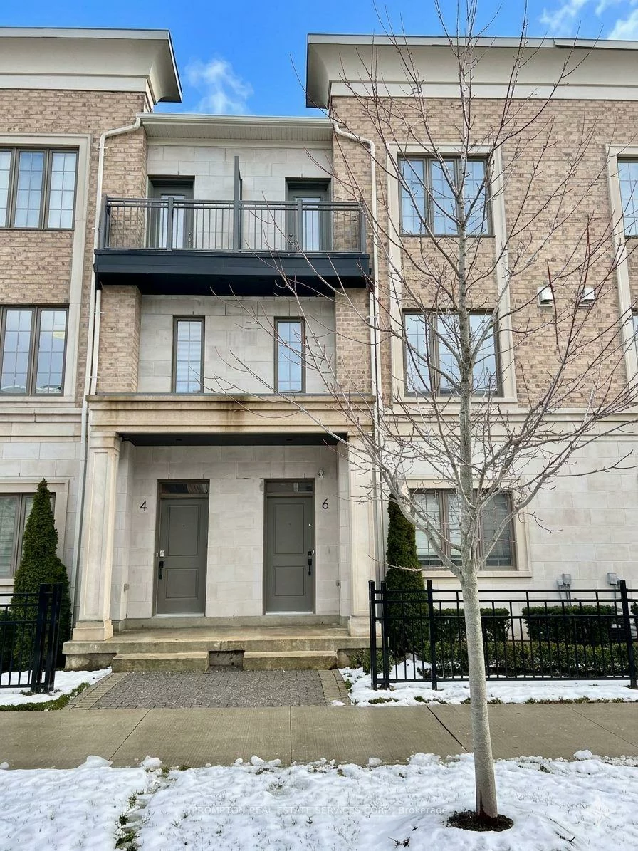 6, Mildred Temple, Unionville, Markham