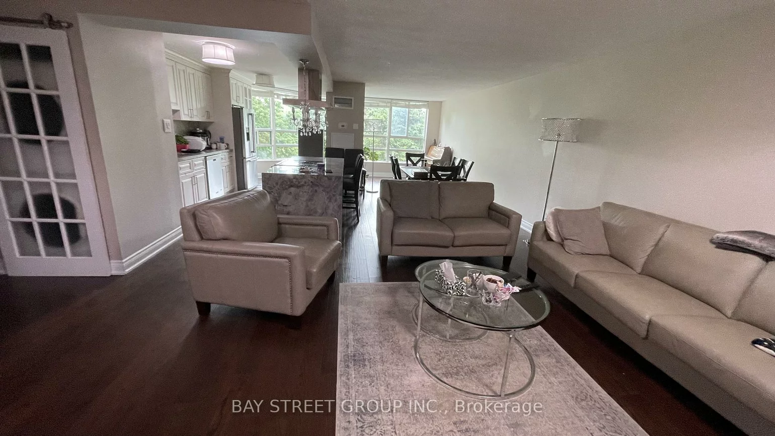 7905, Bayview, Aileen-Willowbrook, Markham