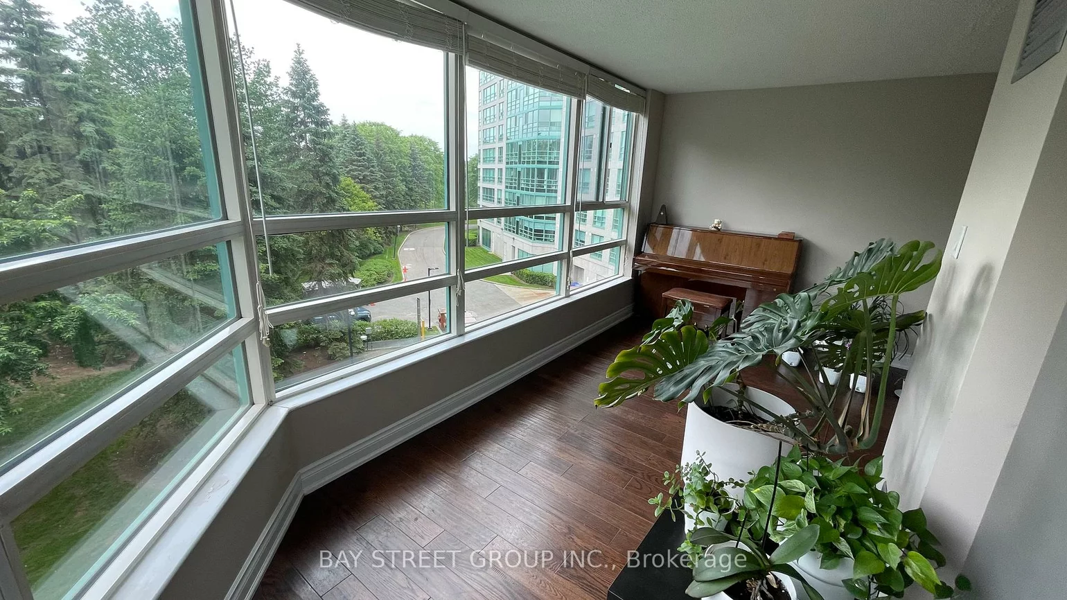 7905, Bayview, Aileen-Willowbrook, Markham