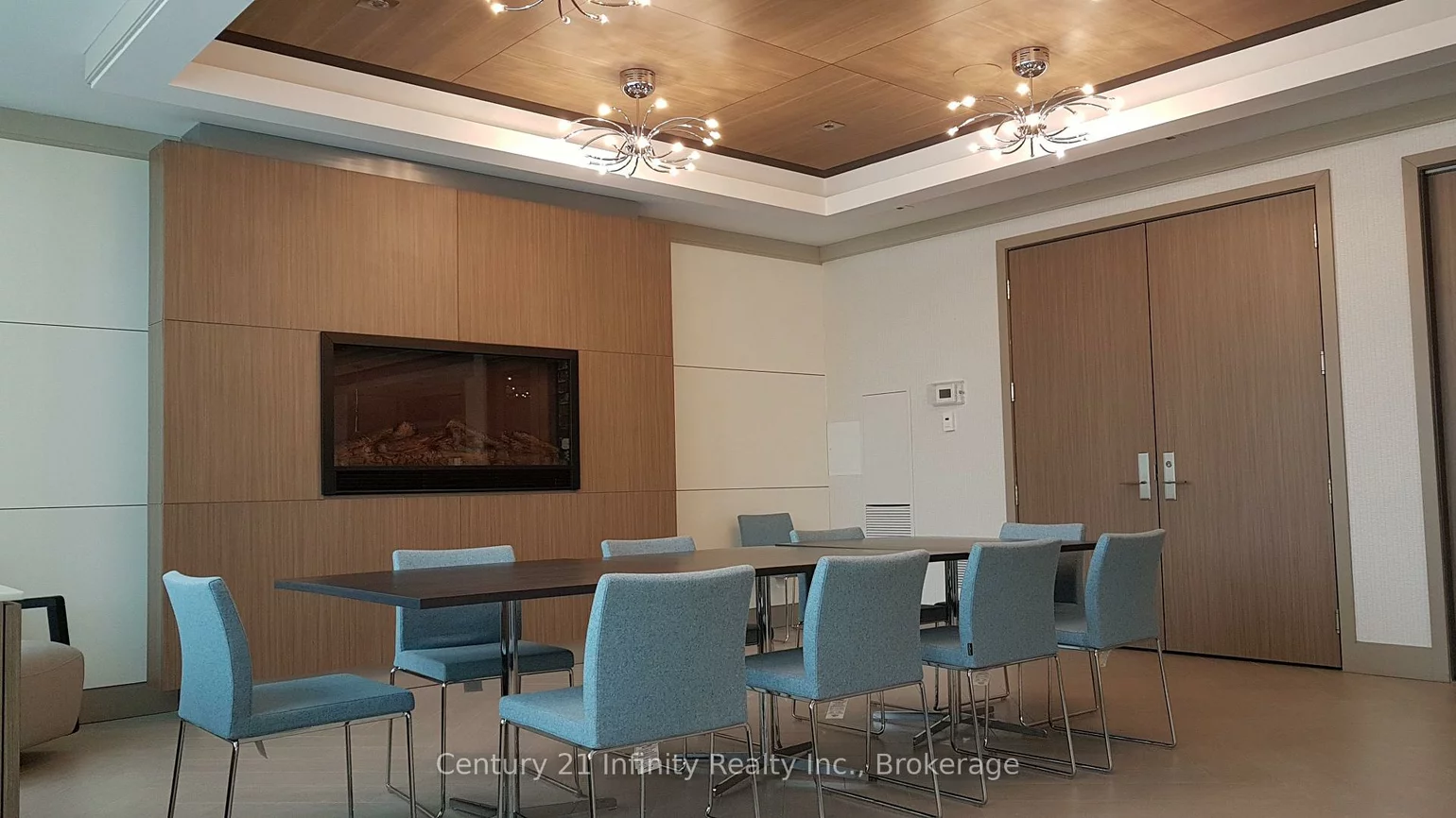 25, Water Walk, Unionville, Markham