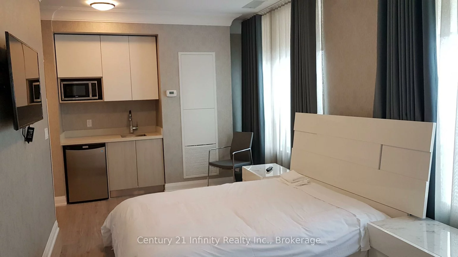25, Water Walk, Unionville, Markham